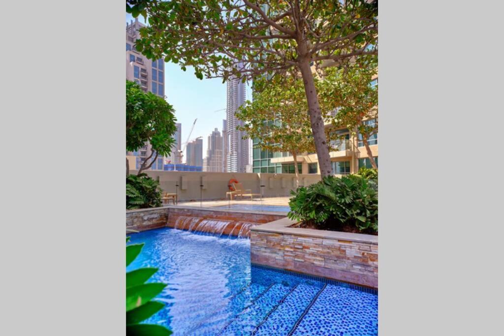Xanadubai Loft Tower - Your Home Away From Home In Downtown Dubai! Екстериор снимка