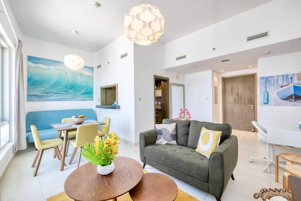 Xanadubai Loft Tower - Your Home Away From Home In Downtown Dubai! Екстериор снимка