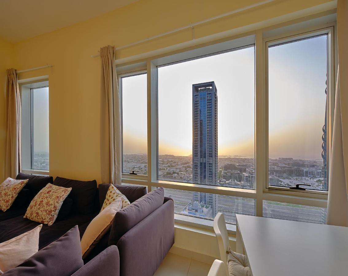 Xanadubai Loft Tower - Your Home Away From Home In Downtown Dubai! Екстериор снимка